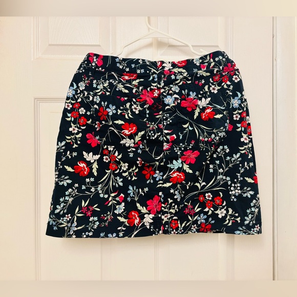 Croft & Barrow mid rise stretch waistband fabric classic skort size 10 - Picture 11 of 11